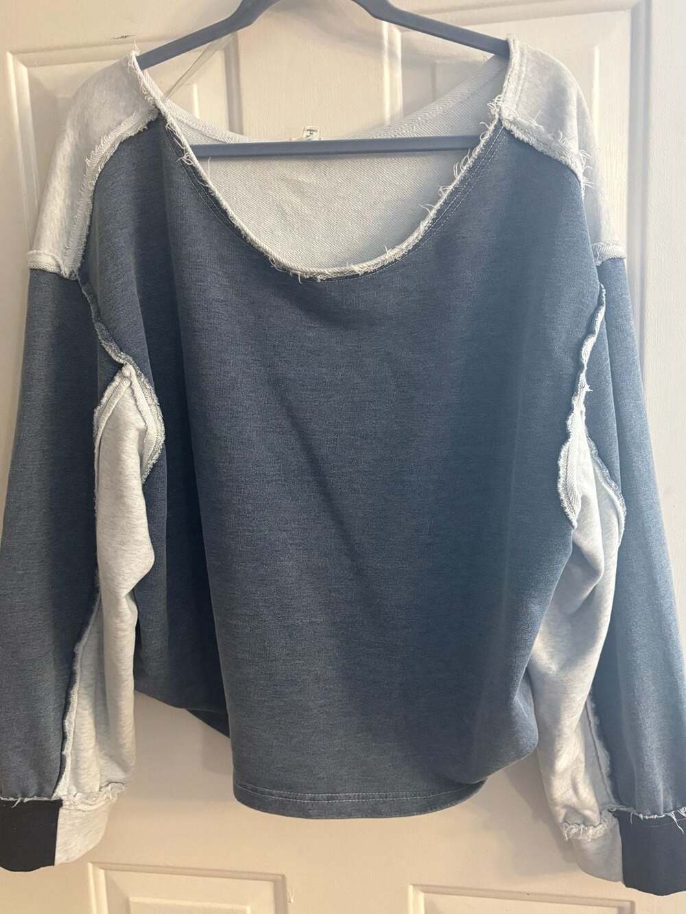 POL French Terry Outseam Long Sleeve Top - Heather Grey / Denim Blue